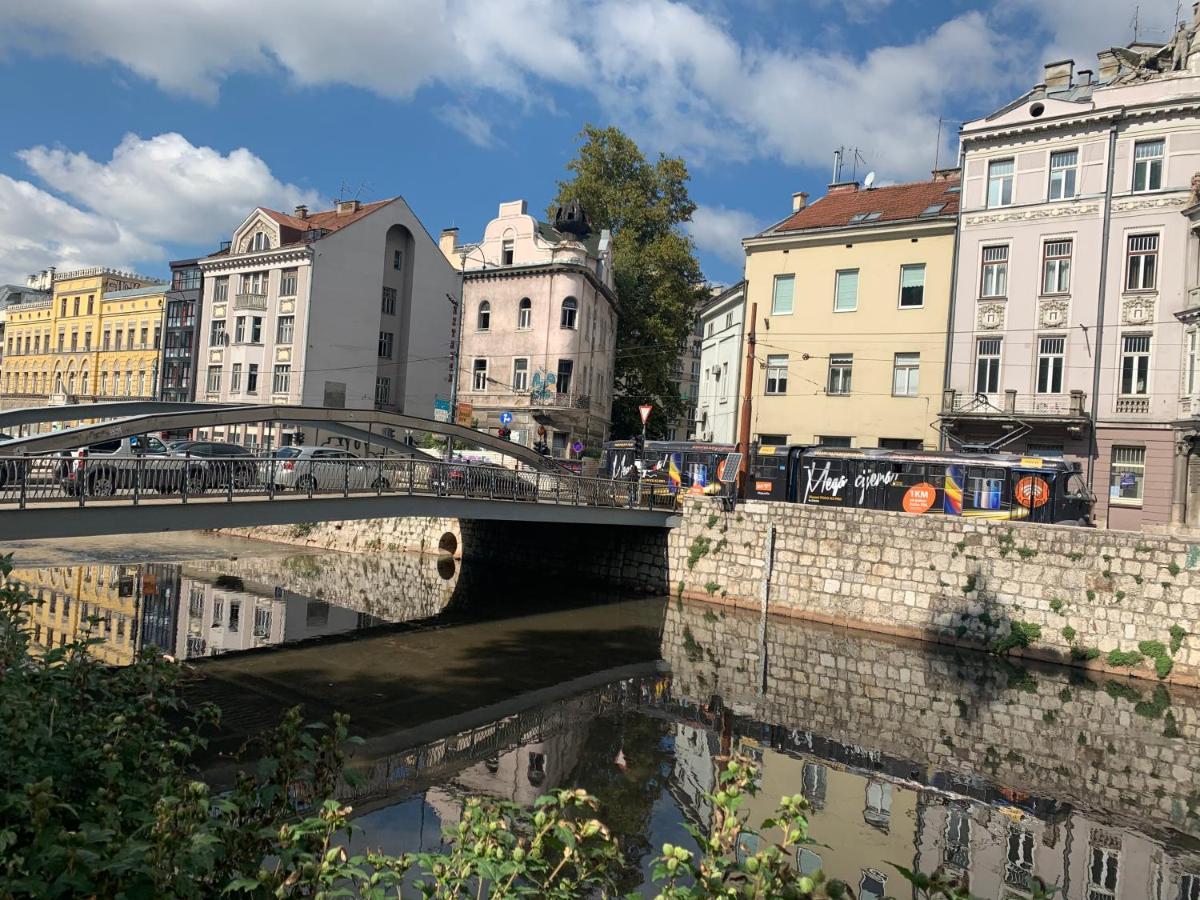 Franca-Free Parking Apartman Szarajevó Kültér fotó